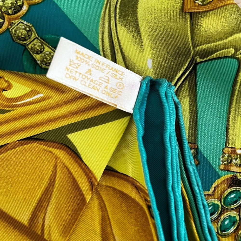Cartier Silk Scarf Parade des Elephants Rare Vintage 1980’s-1990 - Picture 12 of 17